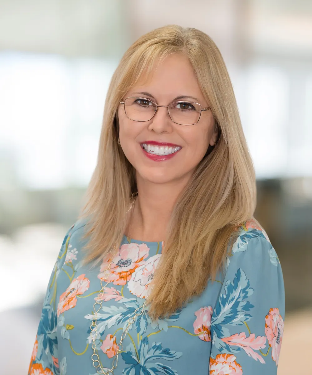 Carolyn | Relationship Manager | ONE+ONE Wealth Management